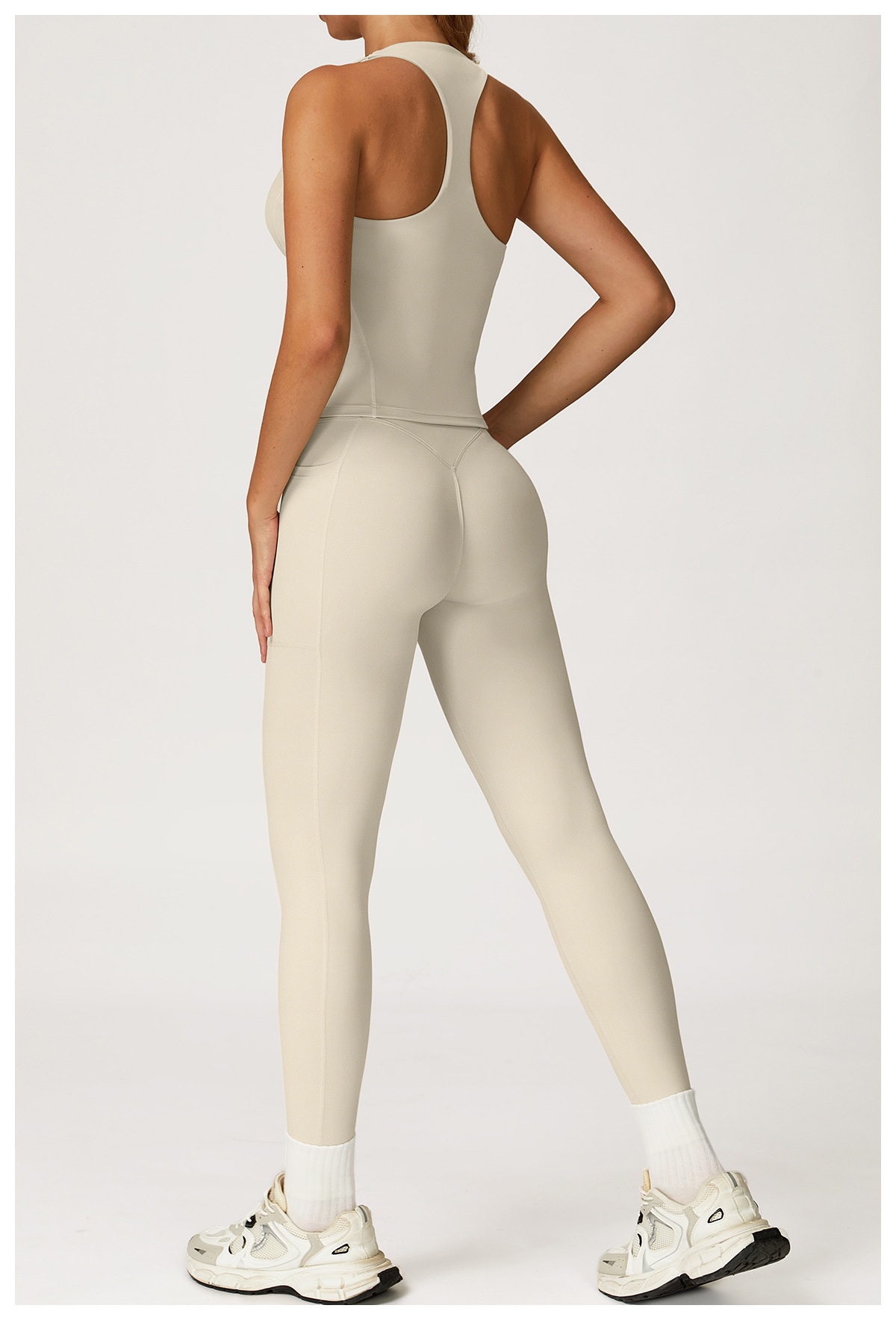 Women's Breathable Sports Yoga Set Barely-There Racerback Tight Solid Pattern Outdoor Running Fitness Wear Front Logo