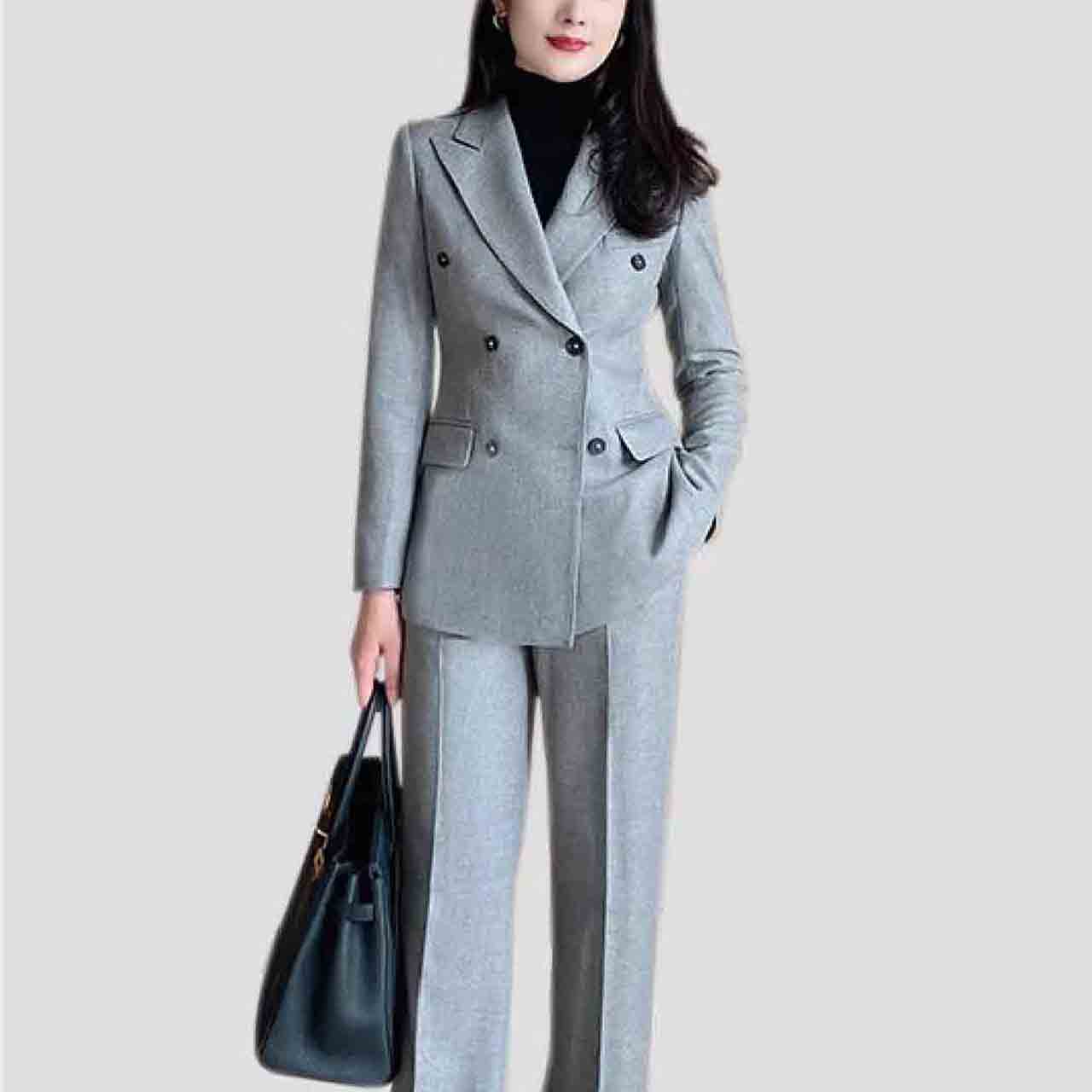 High-quality Custom Elegant and Capable Women's Business Suit
