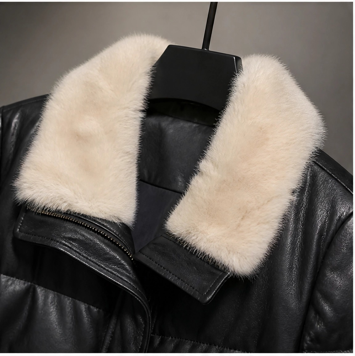 Women's Winter Windproof Mid-Length Outwear, Thick Plush Hooded Long Sleeves Zip-up Waist Fleece Coat for Outdoor