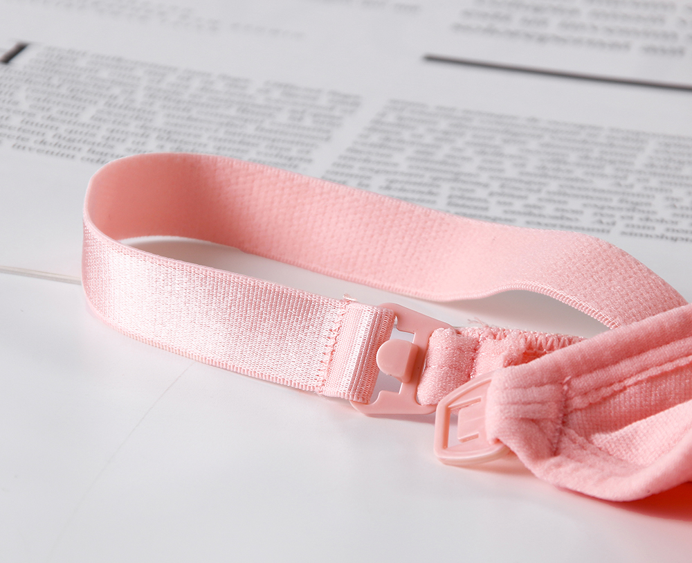 One-handed nursing clips