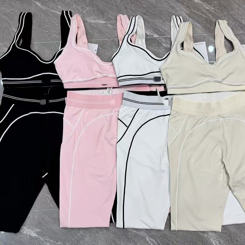 Factory Direct Sell Fashion Yoga Pilates Stretch Seamless Ribbed High-quality Leggings Yoga 2 Piece Set for Women