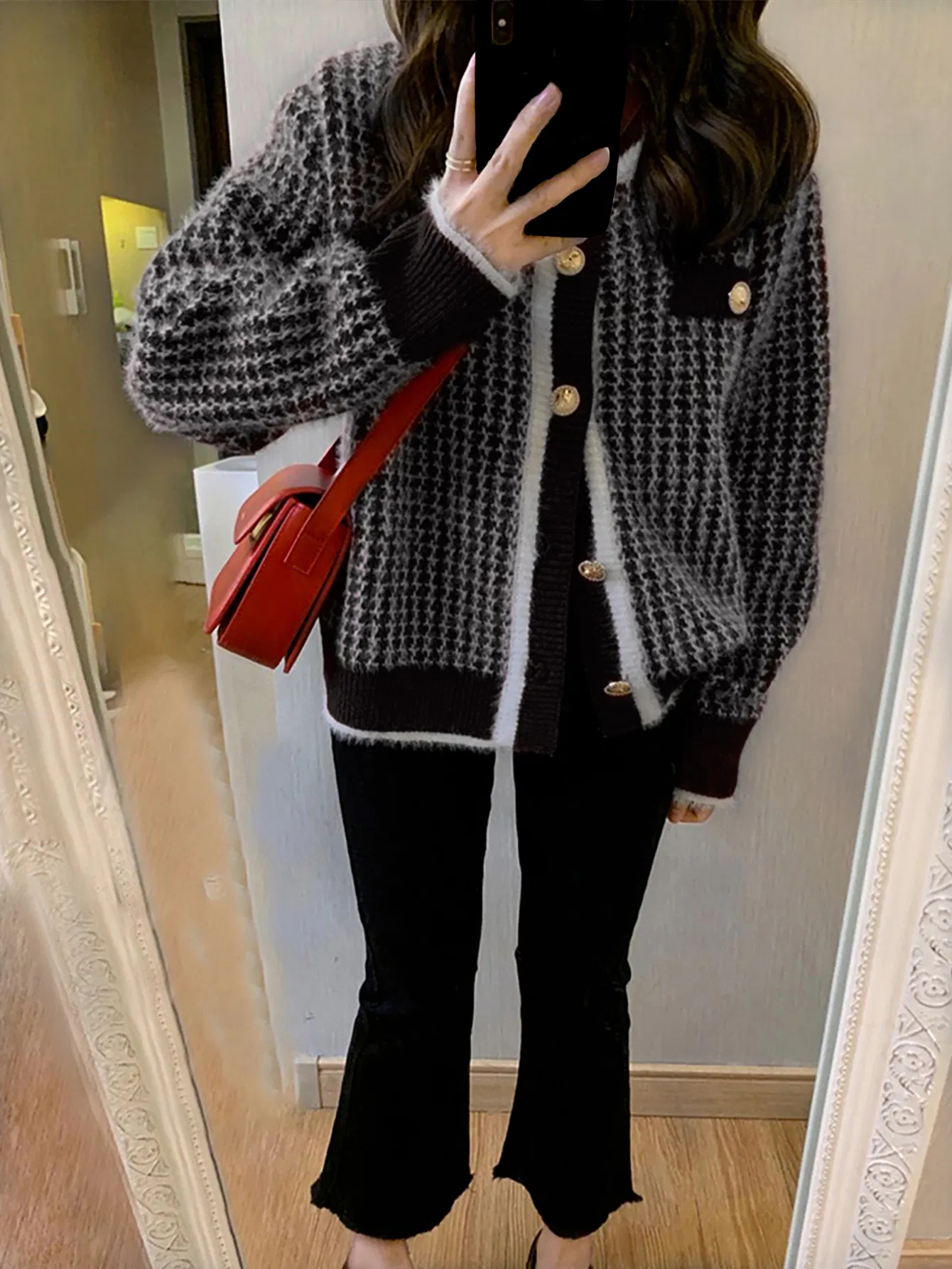 Fashion-Forward Knitted Sweater Cozy Knit Sweater for Women