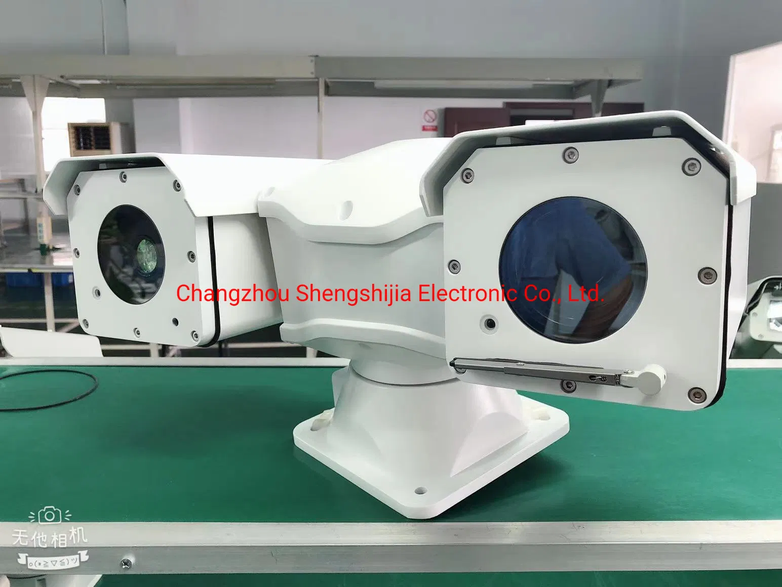 Vehicle Long Range 50X Optical Zoom 2000m 8MP Laser PTZ Security Camera