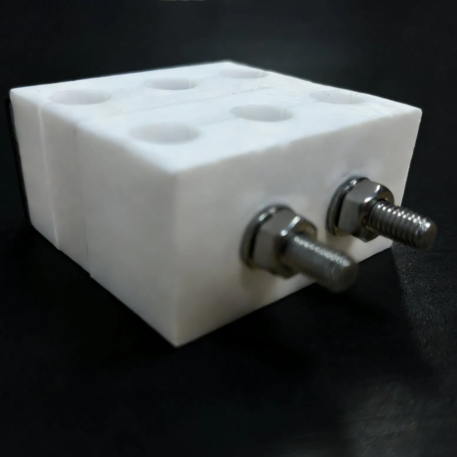 Advanced PTFE Metal Parts for Marine Applications and Resilience