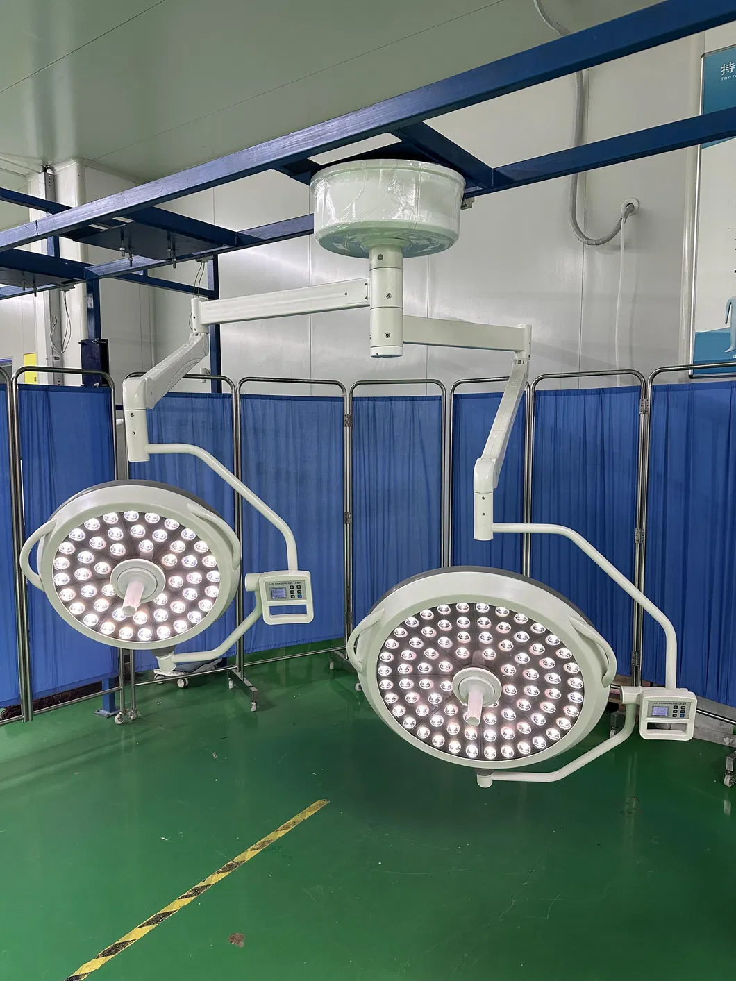 Surgical LED Lamp 3