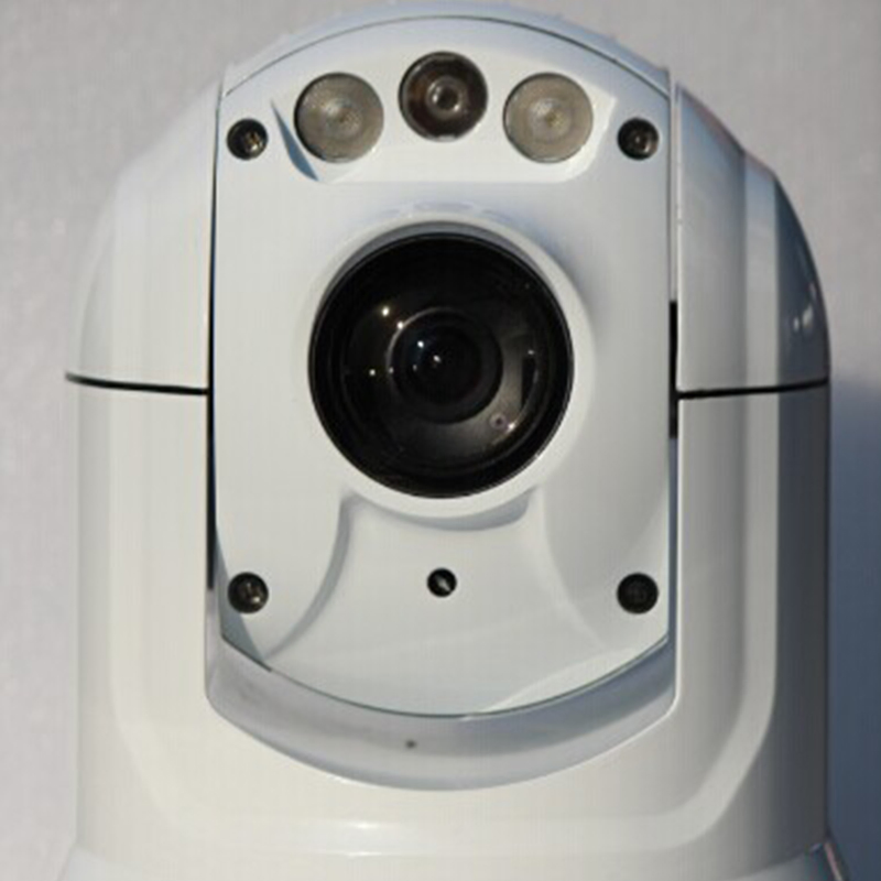 Cutting-Edge Thermal PTZ Camera with Dual Sensor for Vehicle Surveillance