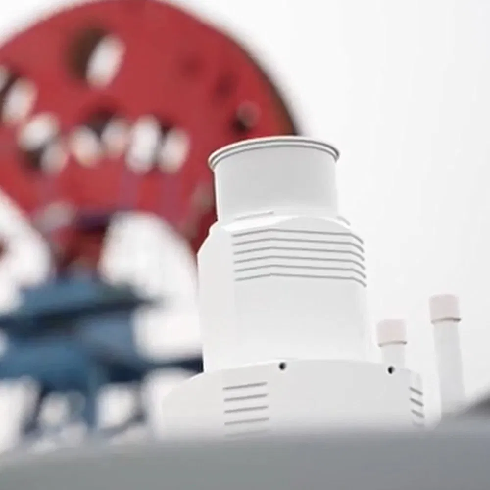 High-Resolution Panoramic System with 25mm Lens and 0.444Hz Scanning for Oil/Gas Field Security