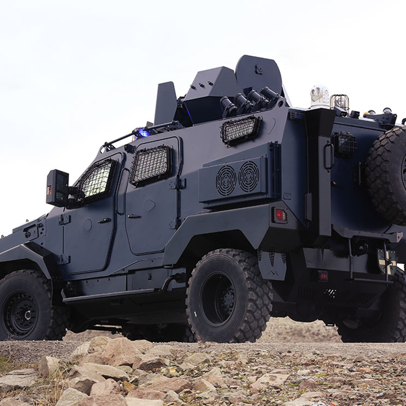 Versatile Mobile Surveillance PTZ with Robust Dual Sensor Capabilities