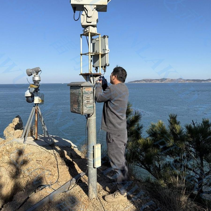 Radar with 8km Detection &amp; PTZ for Coastal Situational Awareness