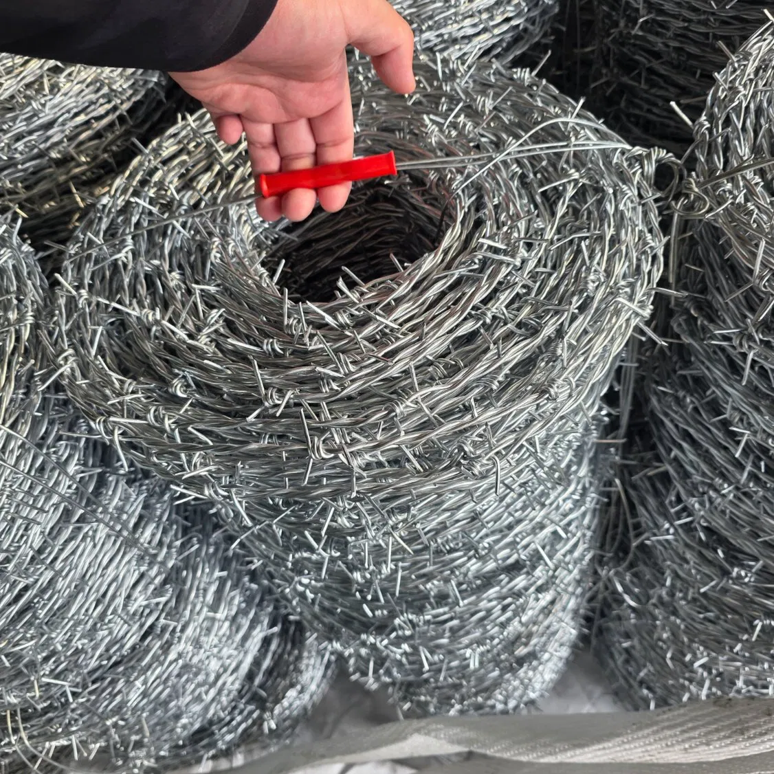 Marine-Grade Anti-Corrosion Coastal Protection Barbed Wire