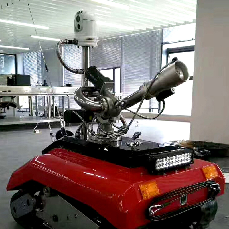 Versatile Thermal PTZ Camera with Dual Sensors for Mobile Use