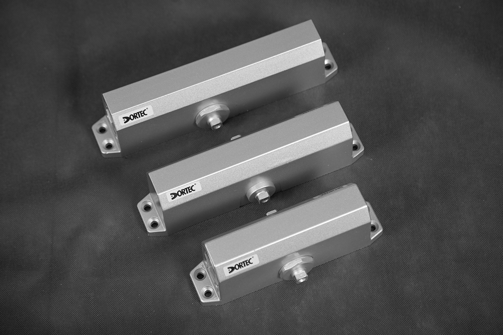 Dortec Hydraulic Surface Mounted Aluminum Door Closer 90kg Capacity