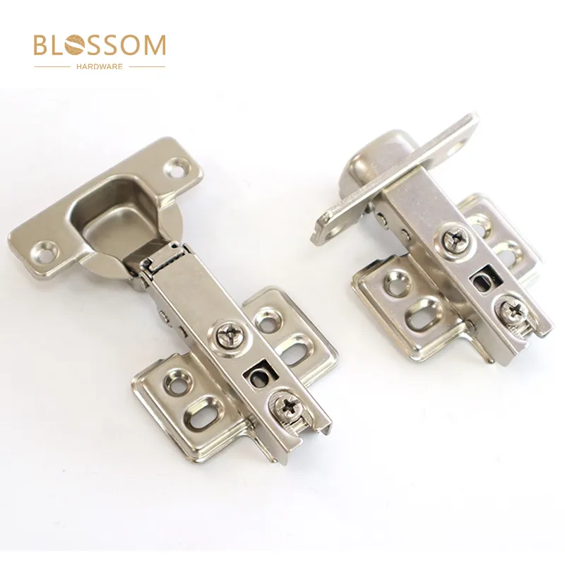 Soft Closing Hinge 9