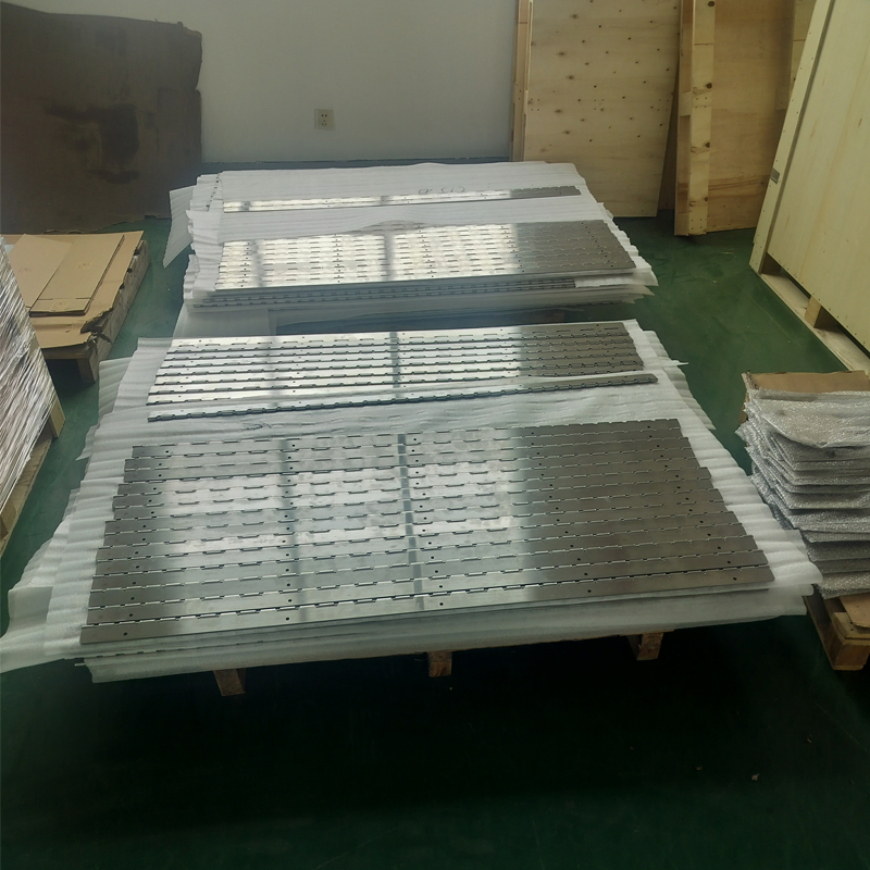 Supply OEM 304 316 Stainless Steel Continuous Piano Hinge with Different Length