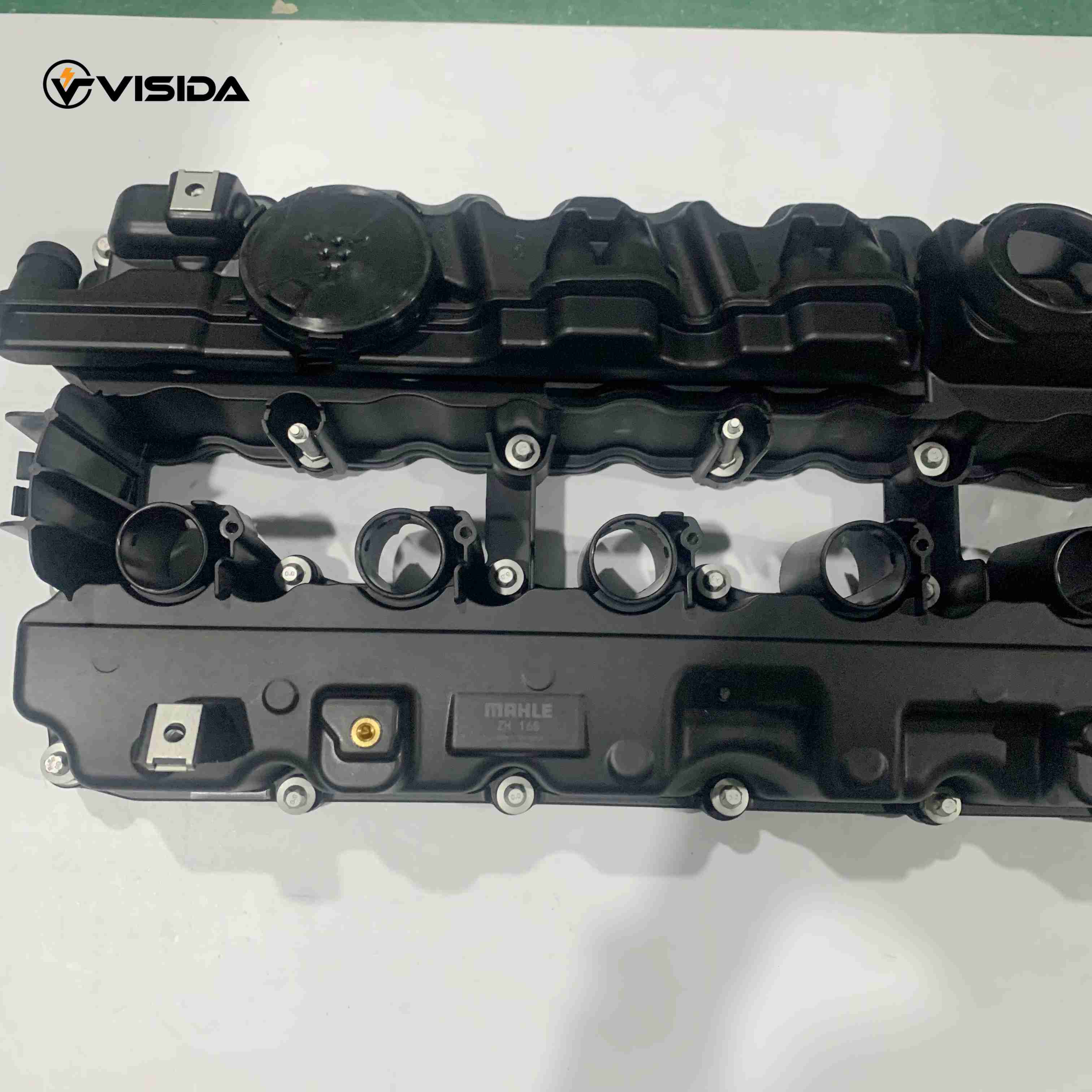 Weisida Auto Parts 11127548196 New Valve Cover for Engine OEM Fitment Replacement Part with 1 Year Warranty