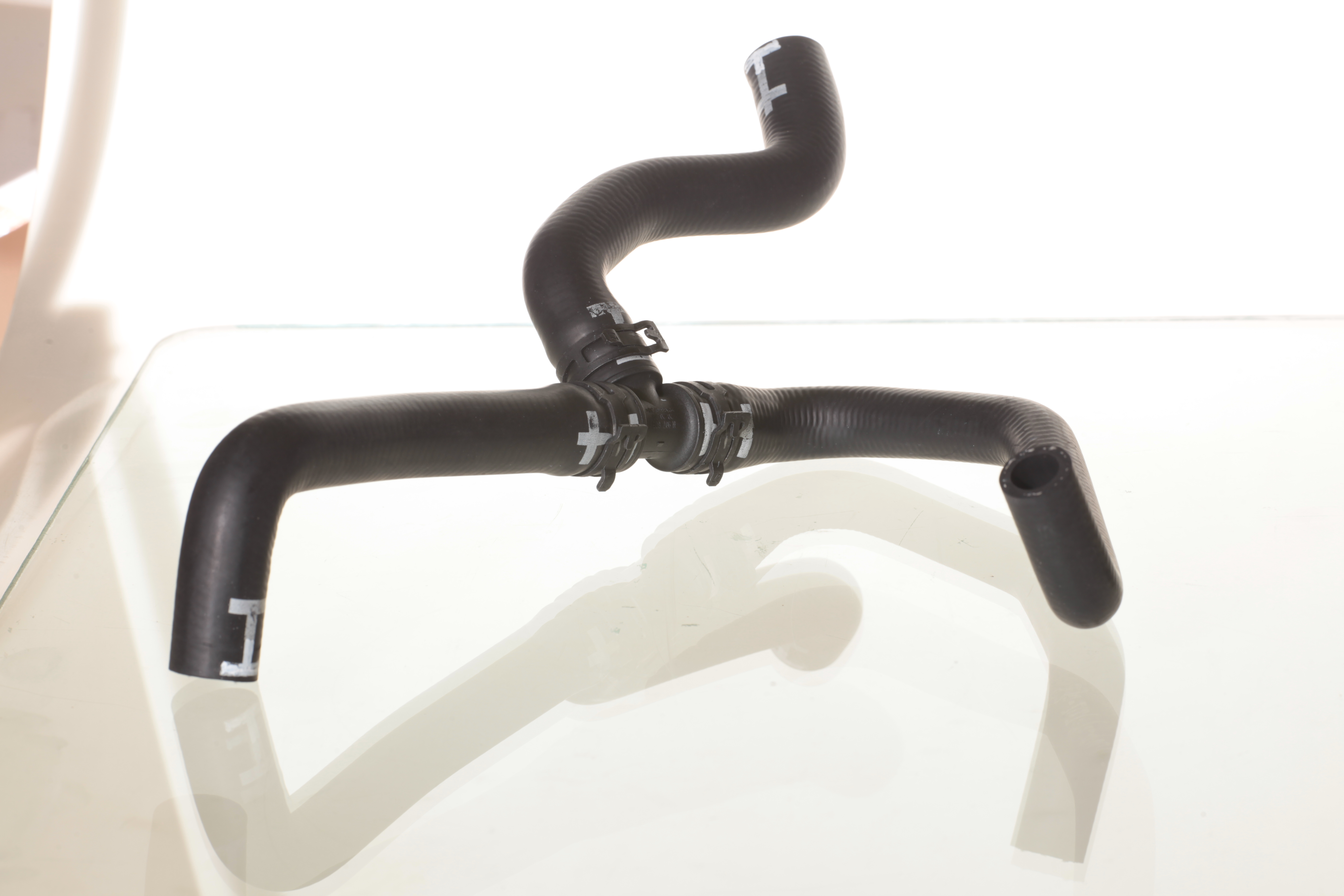 Custom Automotive Water &amp; Oil Rubber Hoses | OEM &amp; Aftermarket Supplier from China