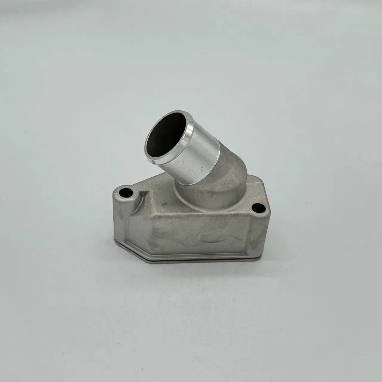90411948 92062728 93386678 Car Thermostat Housing for Chevrolet Buick