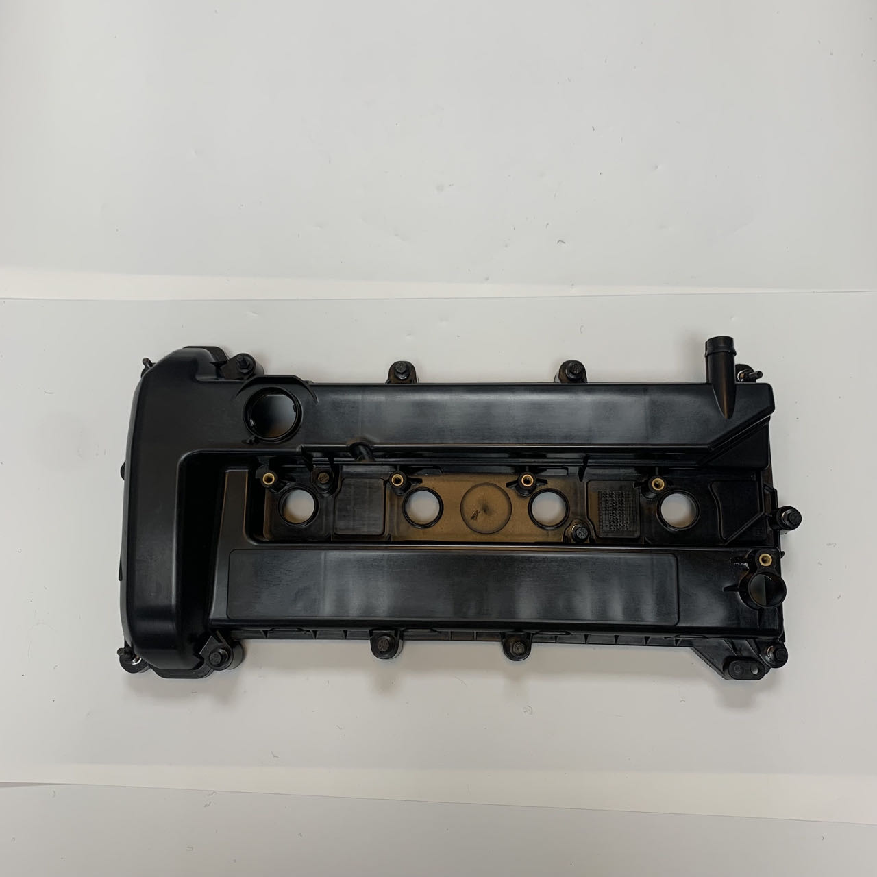 Valve Cover for Ford C-Max Focus II Turnier 04-12 Engine Parts Cylinder Head Valve Cover 4M5G-6K272HE 4M5G6K272HE