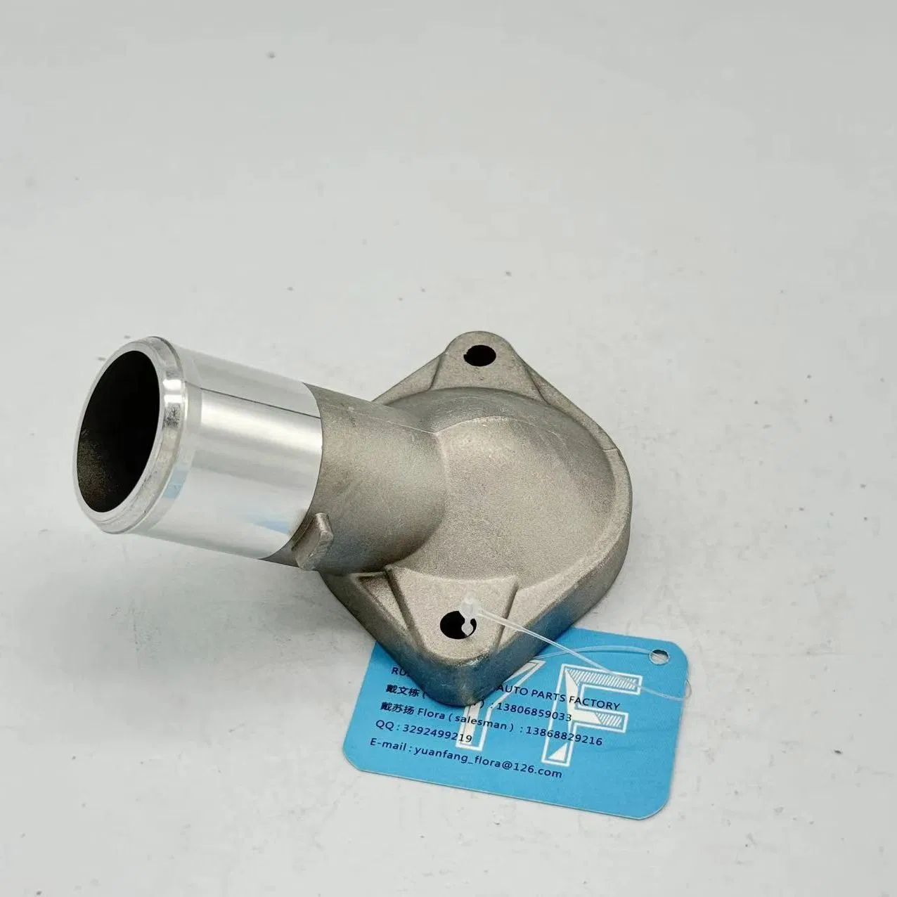Car Part Engine Thermostat Coolant Flange Housing - 16321-37010 16323-37020 16321-0t030 for Toyota Corolla Parts Cooling System Automobile Part Auto Body Part