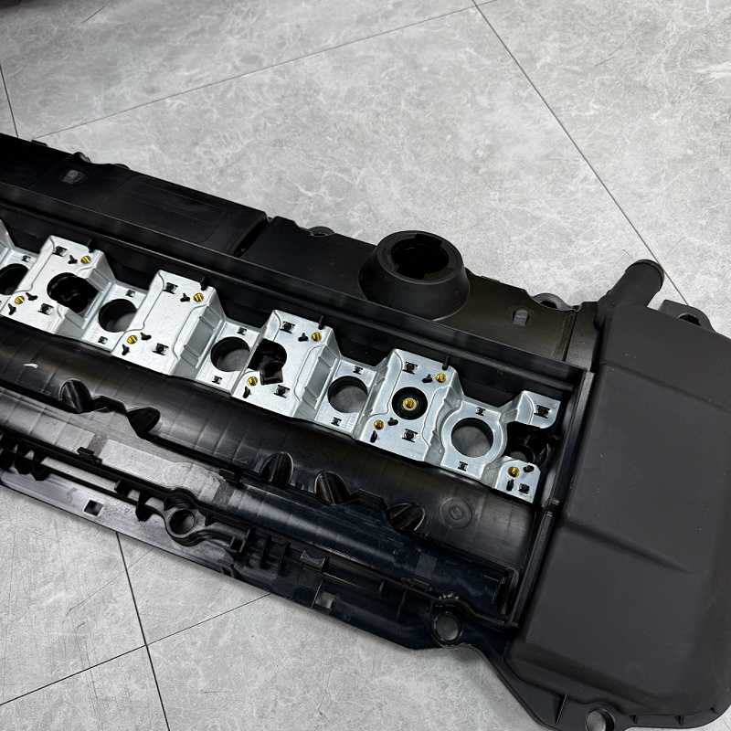 Fit for BMW Engine Valve Cover M52 Cylinder Head Cover OE 11121432928