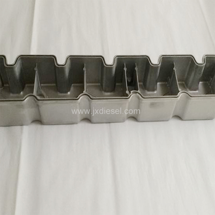 Original Diesel Engine Parts 4BT 6BT 6CT Valve Cover 3930903
