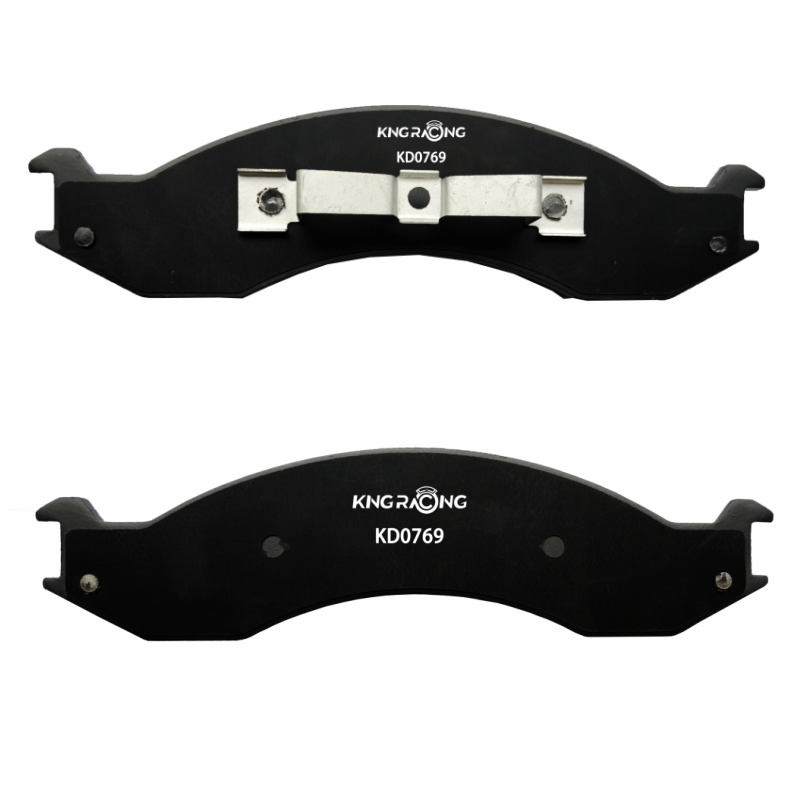 Automobile Car Premium High Temperature Semi-Ceramic Fiber Brake Pad with Wear Sensor