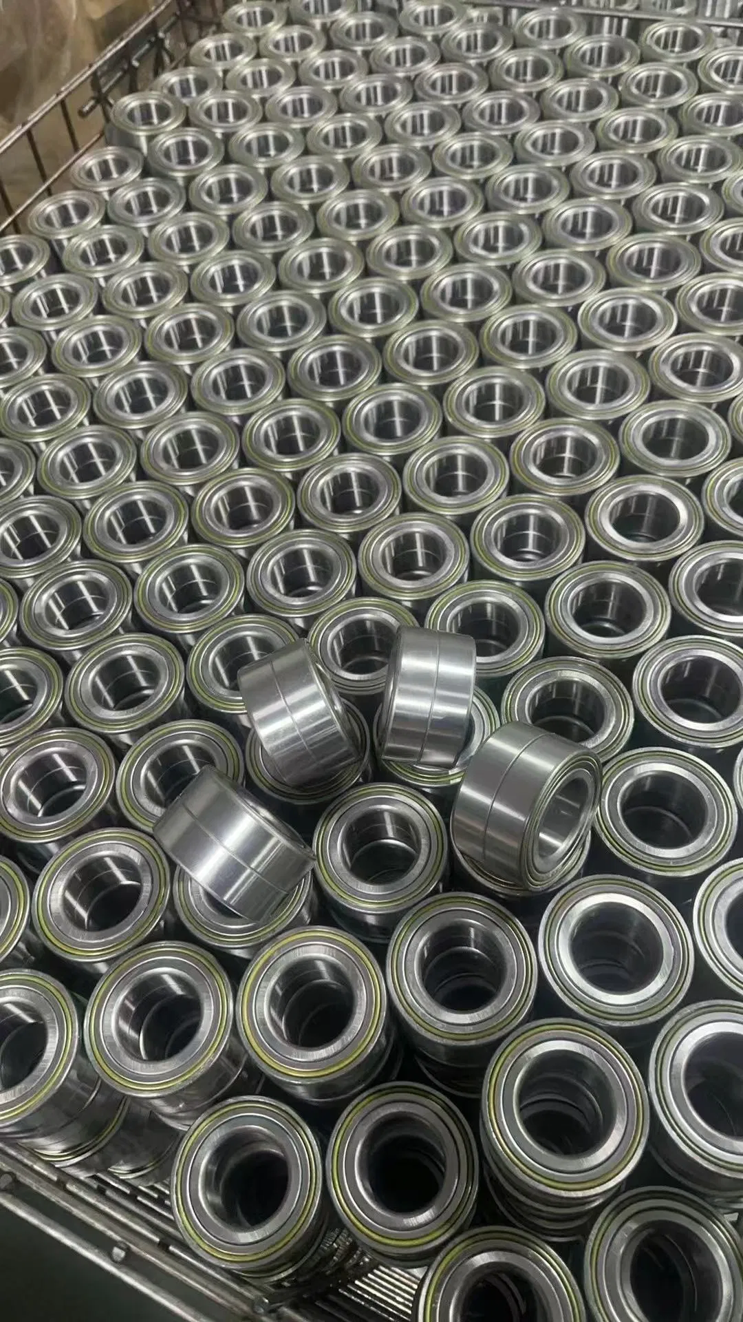 Wheel Car Bearing High-Quality Third Generation Rear / Auto Bearing/Sweden Car/31277681/Hub Bearing/Volv O V40 4WD 2013