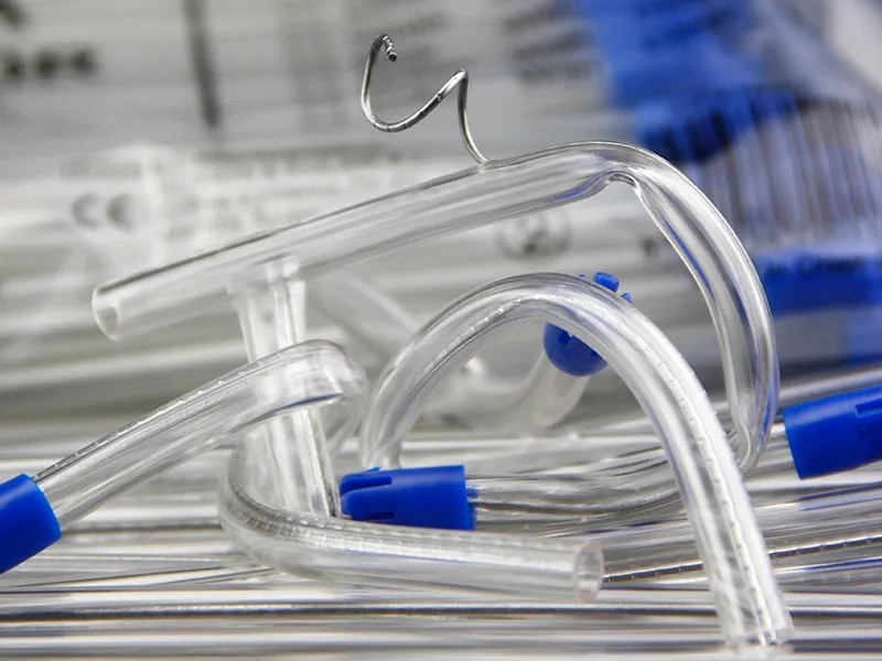 Bent-Freely Saliva Ejector