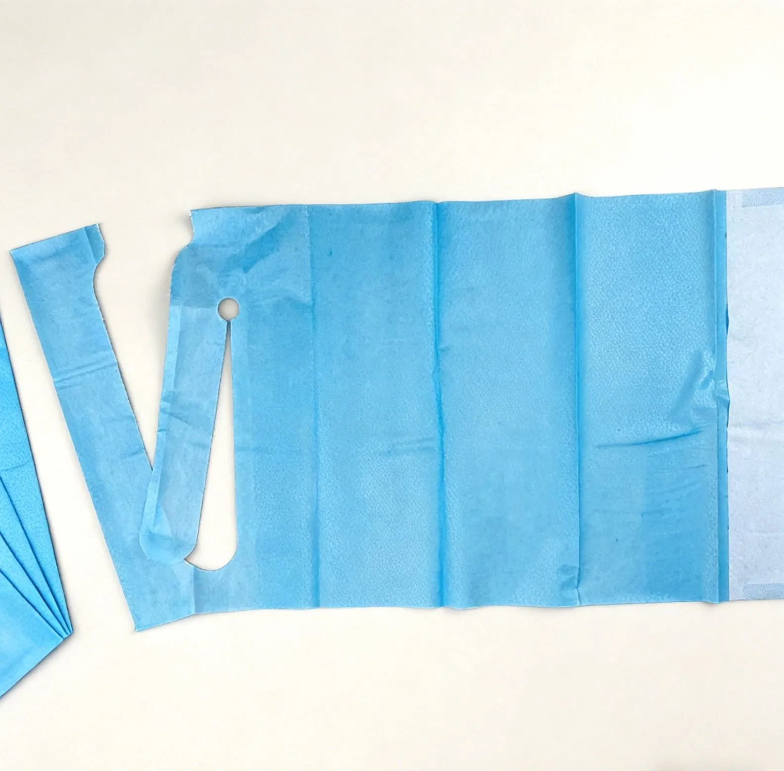 Ultra-Soft 3-Ply Dental Bibs for Maximum Comfort and Hygiene