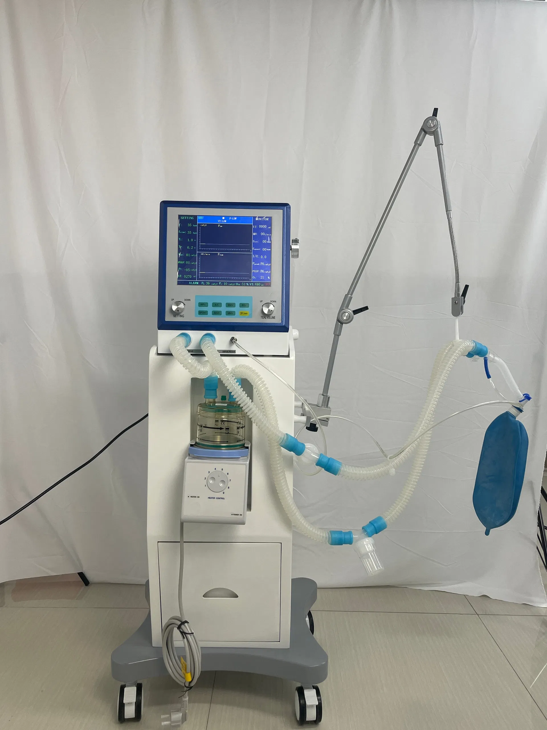 Movable Medical Ventilator Detail