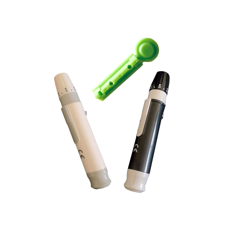 Blood Glucose Meter Using with Lancet Lancing Device