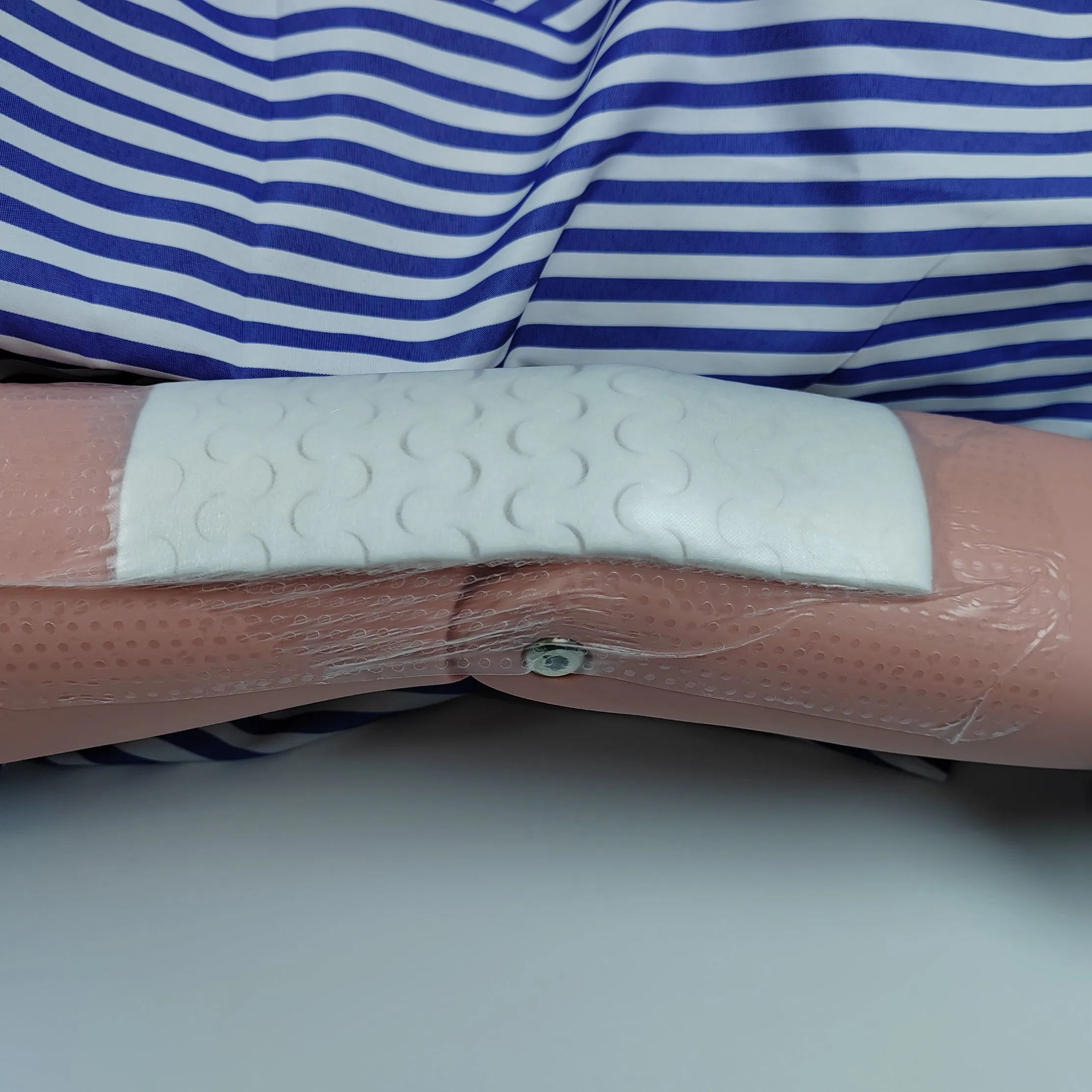 Facilitate Patient Pain Surgical Disposable Medical Silicone Post-Operation Dressing for Leg Ulcers