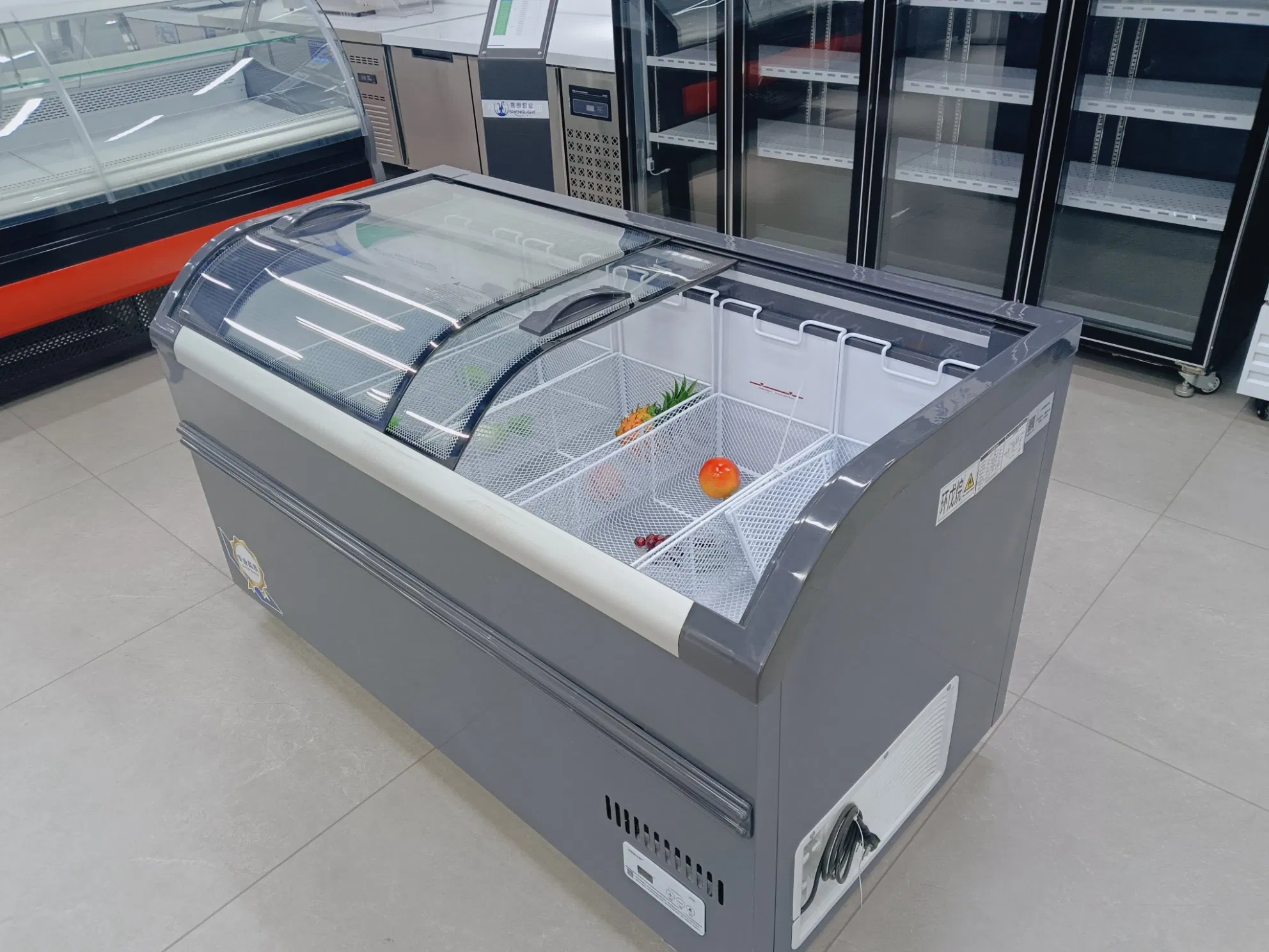 Elegant Curved Kitchen Island with Storage and Seating Options