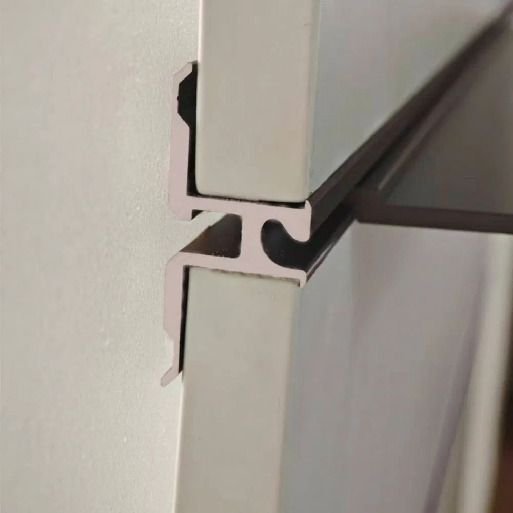 Sturdy Wall-Mounted Modern Track Modular Storage System for Entrance Hall