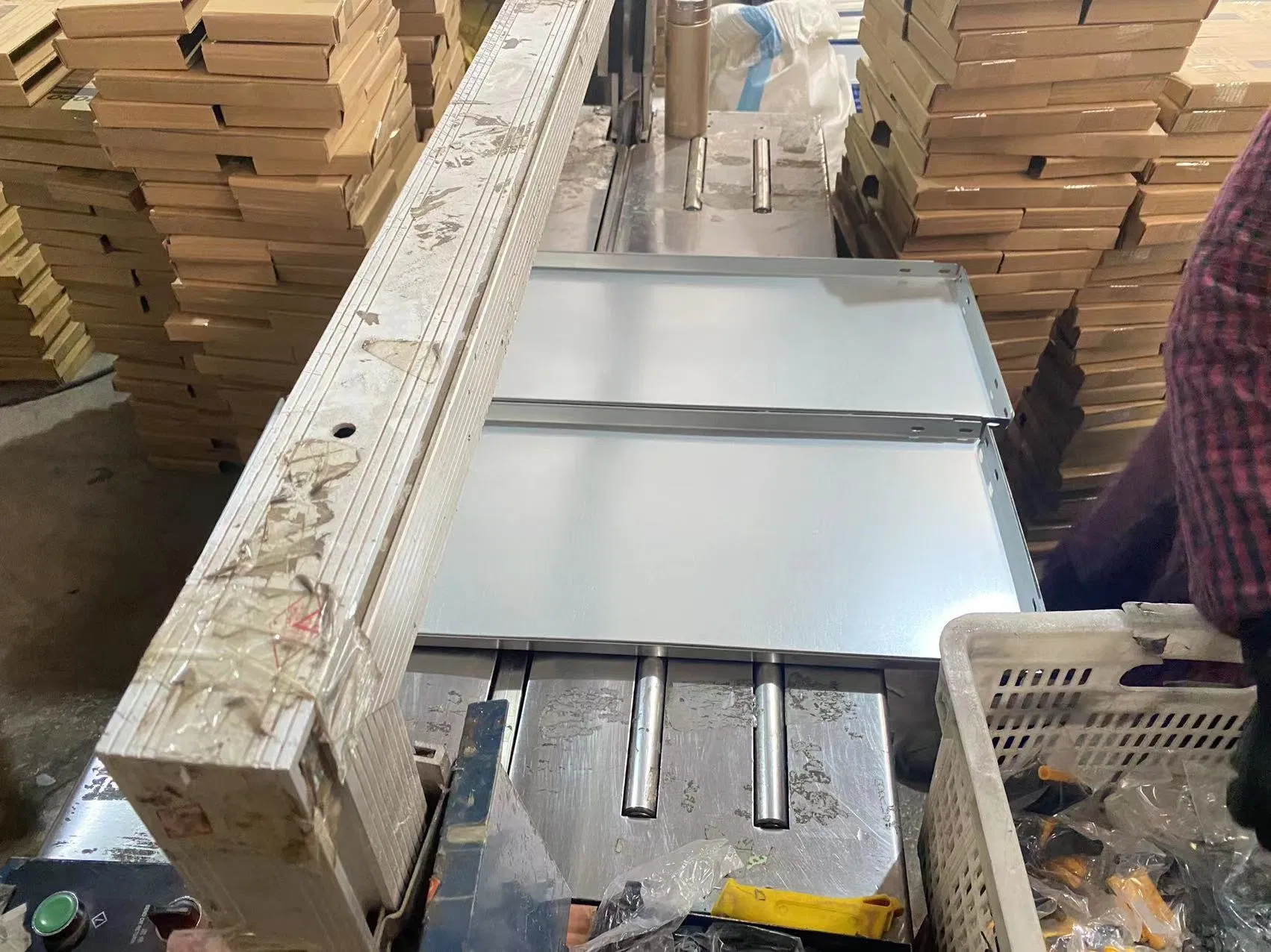 Light-Duty Bolted Racks for Warehouse and Kitchen