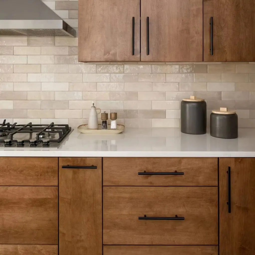 Attractive Custom Closet Systems with Shelves for Residential Homes