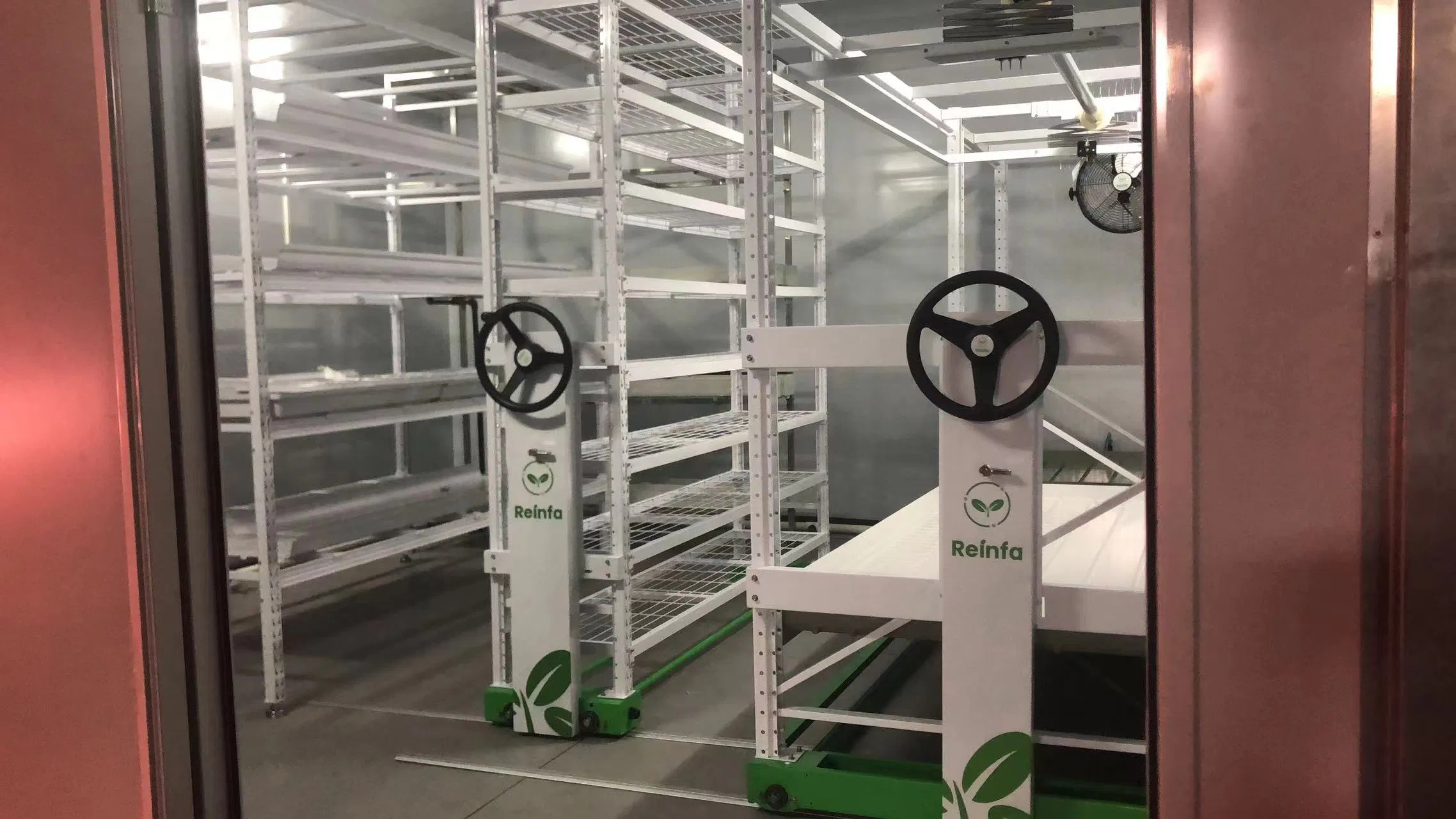 Reinfa High-Capacity Multi-Tier Plant Shelf System, Mobile &amp; Durable for Commercial Farming