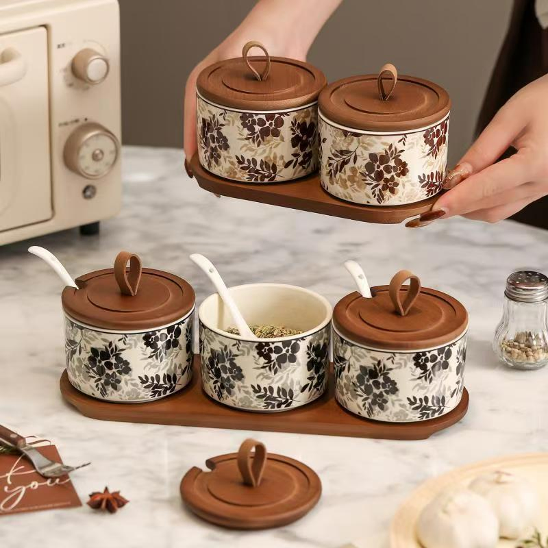 Storage Spice Luxury Kitchen Tools Porcelain Nordic Household Seasoning Sugar