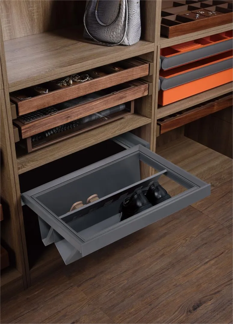 Product Advantages Display