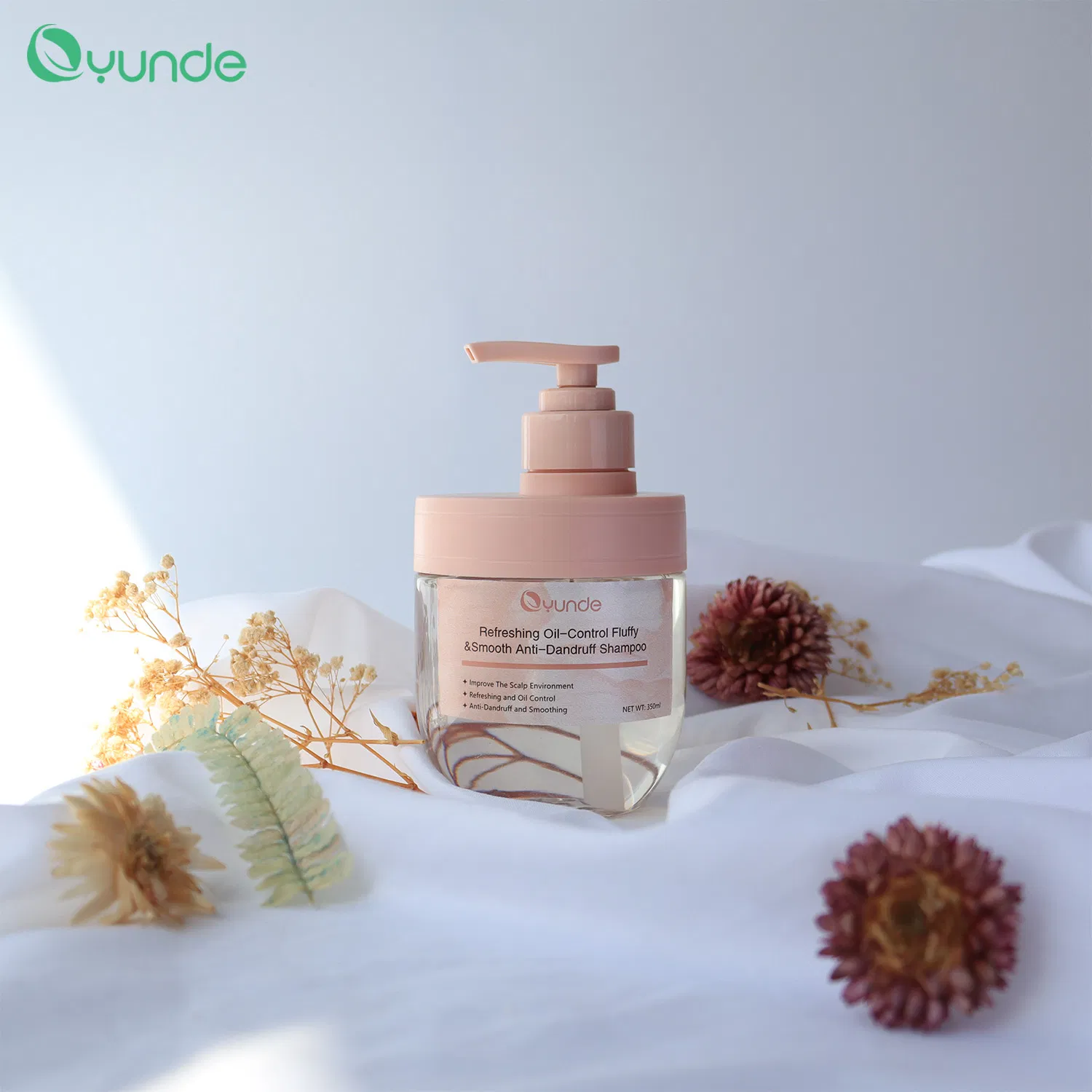 Hair Repair Refreshing Oil-Control Fluffy and Smooth Anti-Dandruff Shampoo