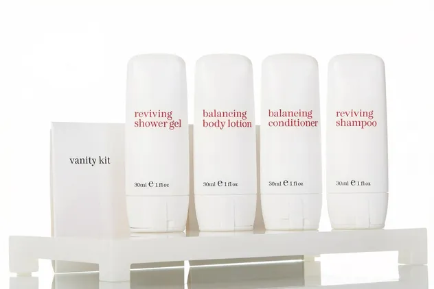 Commercial Bath Kits Volumizing and Silky Shampoo