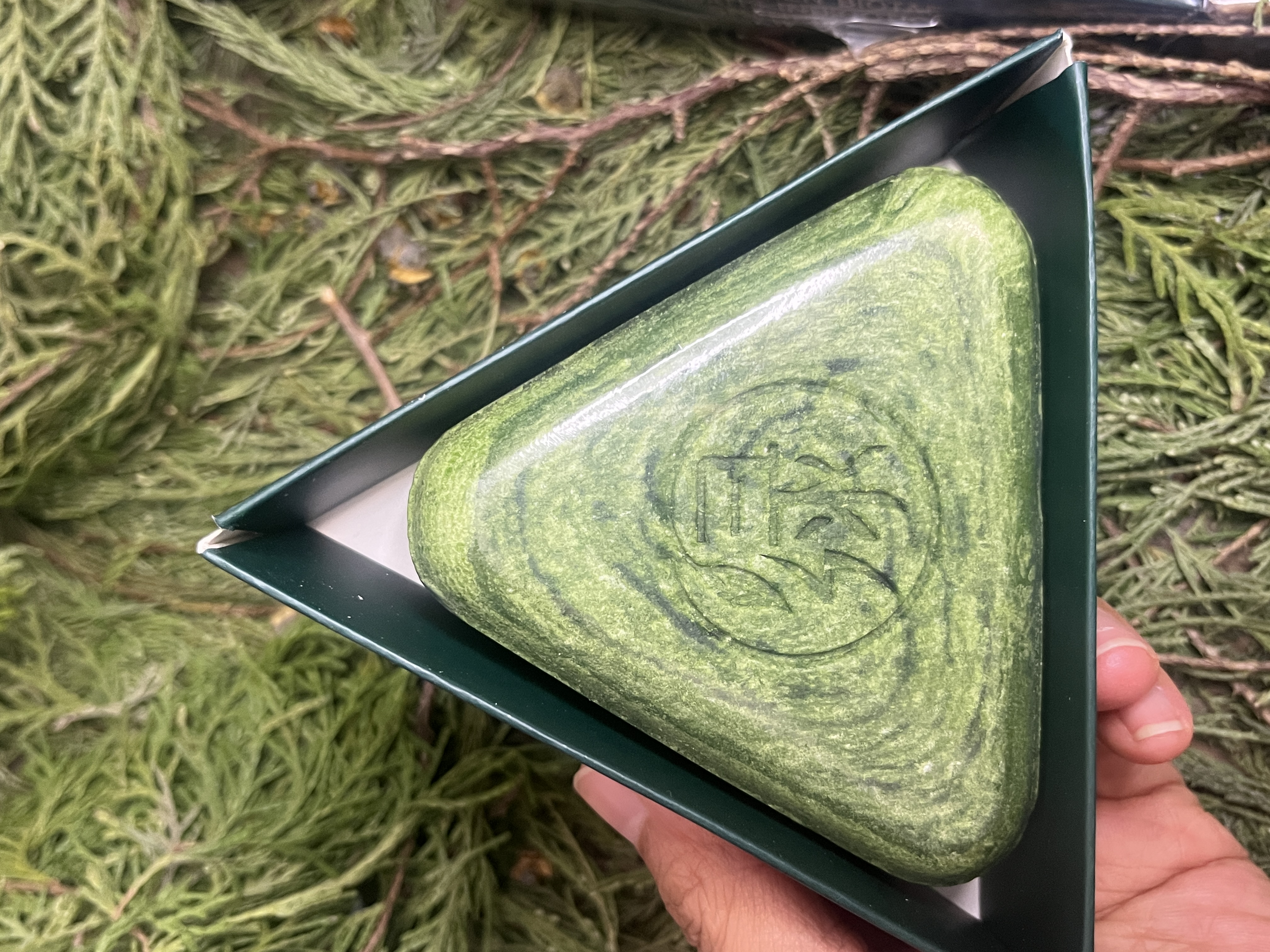 Seven Green Organic Shampoo Soap Usman Grass Handmade Solid Concentrated Formula Color Protection Anti-Oil Control Dandruff