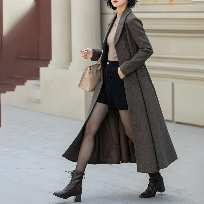 Women's Stylish Brown Maxi Coat with Double-Breasted Design