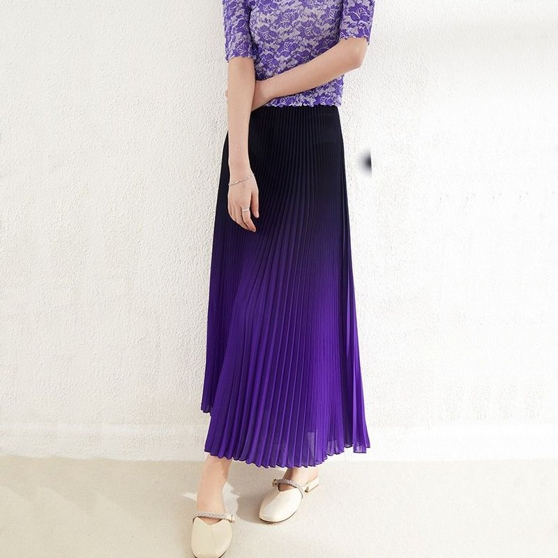 Factory Customized Pleated High Waist Skirt Light Drape Gradient Pleated Skirt for Women Spring and Summer
