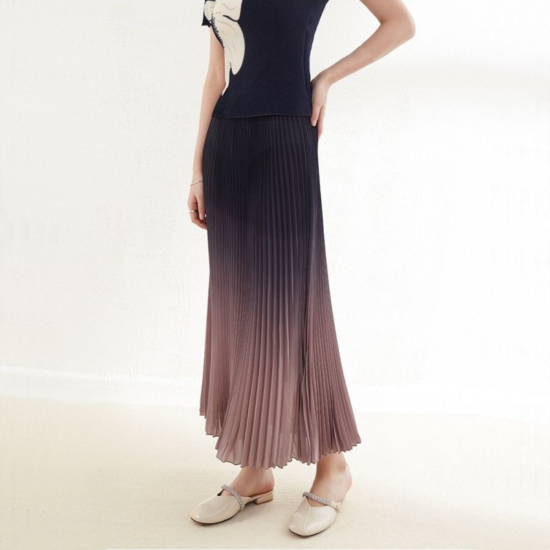Factory Customized Pleated High Waist Skirt Light Drape Gradient Pleated Skirt for Women Spring and Summer