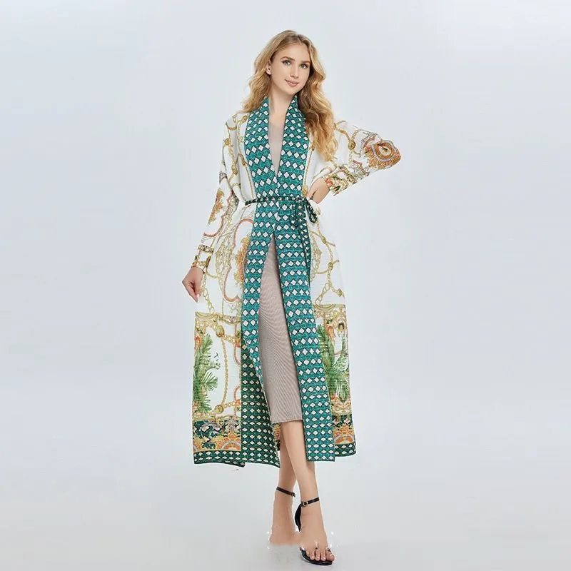 Women Windbreaker View 6