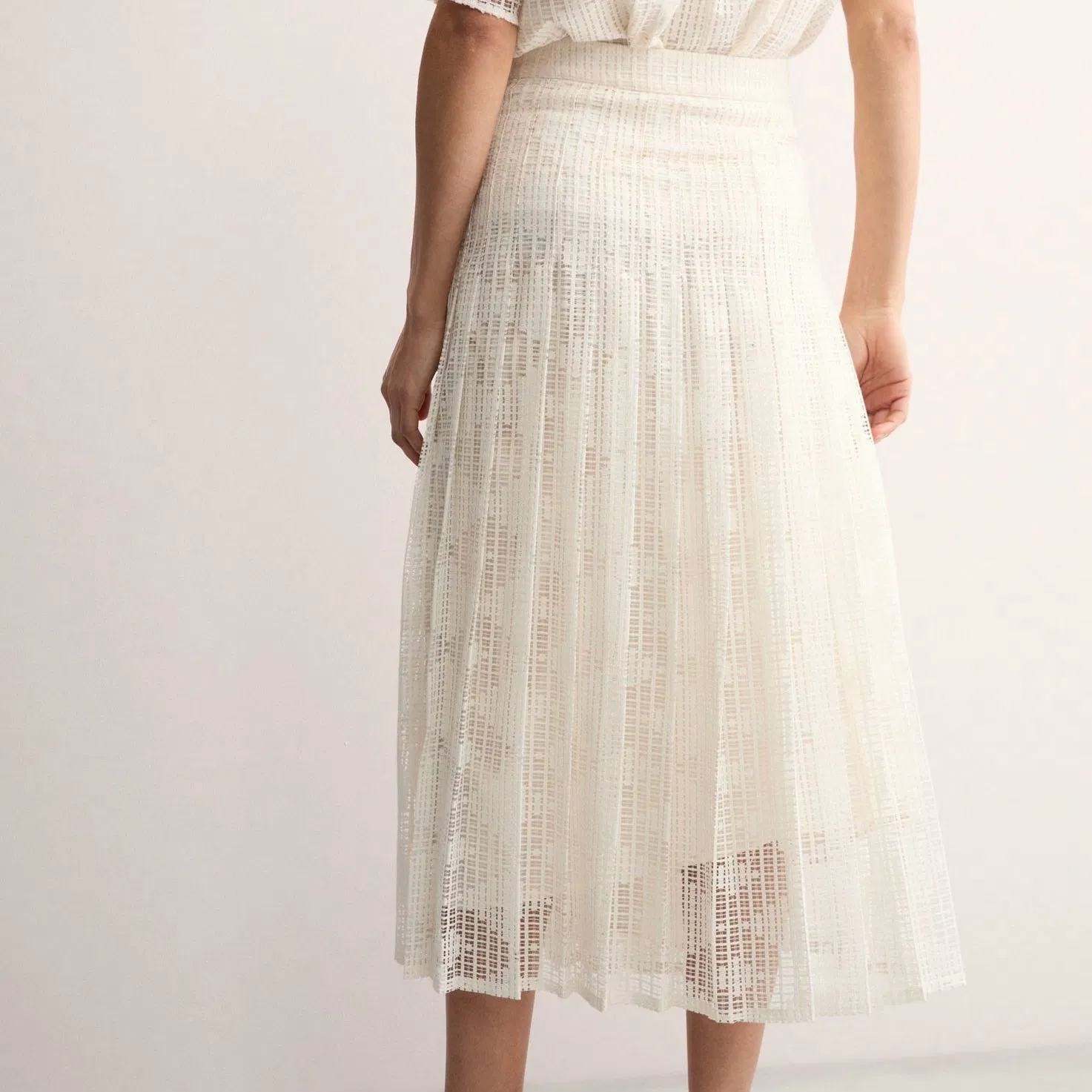 Beige Custom High-Waist Multiple-Layered Fashion Sheer Women's Metal-Clad Belt Design A-Line Long Wholesale Maxi Ladies Skirt