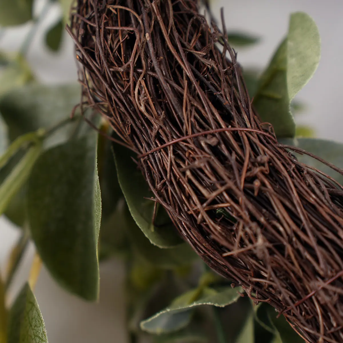 Wholesale Hot Sale Dia.40cm Rattan Grass Ring Eucalyptus Wreath Real Rattan Christmas Garden Decoration Artificial Flowers for Gardens Suppliers, Factory