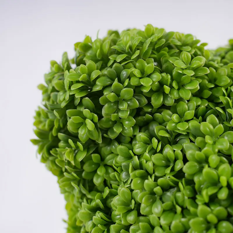 Wholesale Source Factory Highly Realistic Artificial Animal Green Bear Shape PE Material All Season Indoor Outdoor Factories, Factory