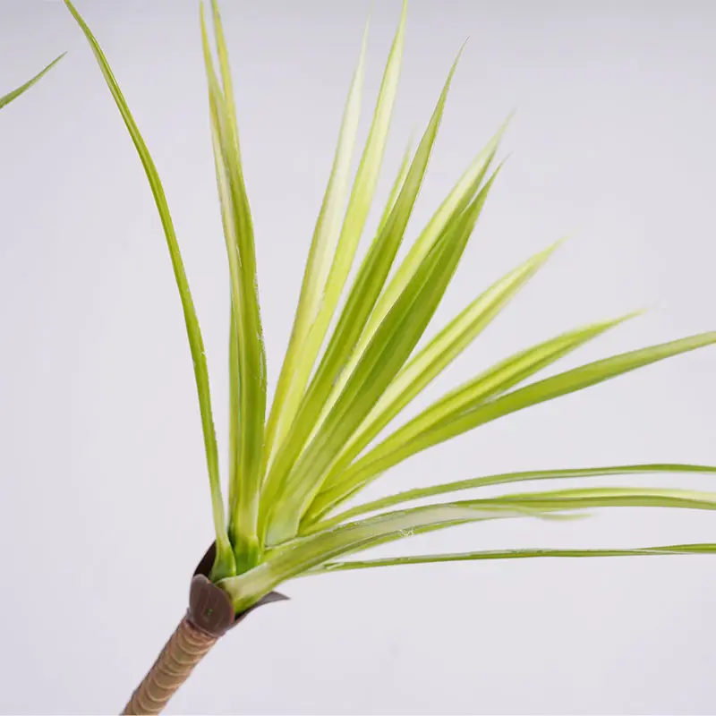 China Hot selling H185cm Plastic Dracaena 7 Heads 162 White Green Leaves in Pot Detachable Space Decoration Focus Supplier, Factories